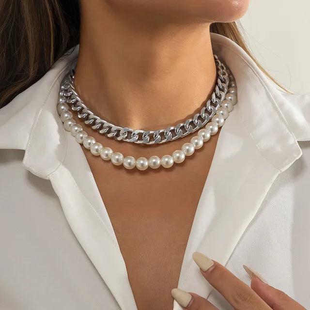 Multi-Layer White Imitation Pearl Necklace Bead Chain Punk Ladies Wedding Short Clavicle Necklac Girl Charm Banquet Jewelry