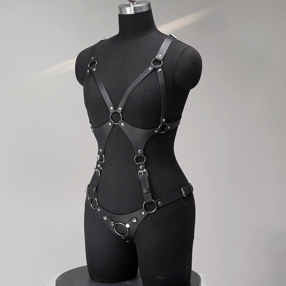 Harness PU Leather Full Set Gothic Body Harness Punk Decor Accessory For Romantic Dating Night Party Styling