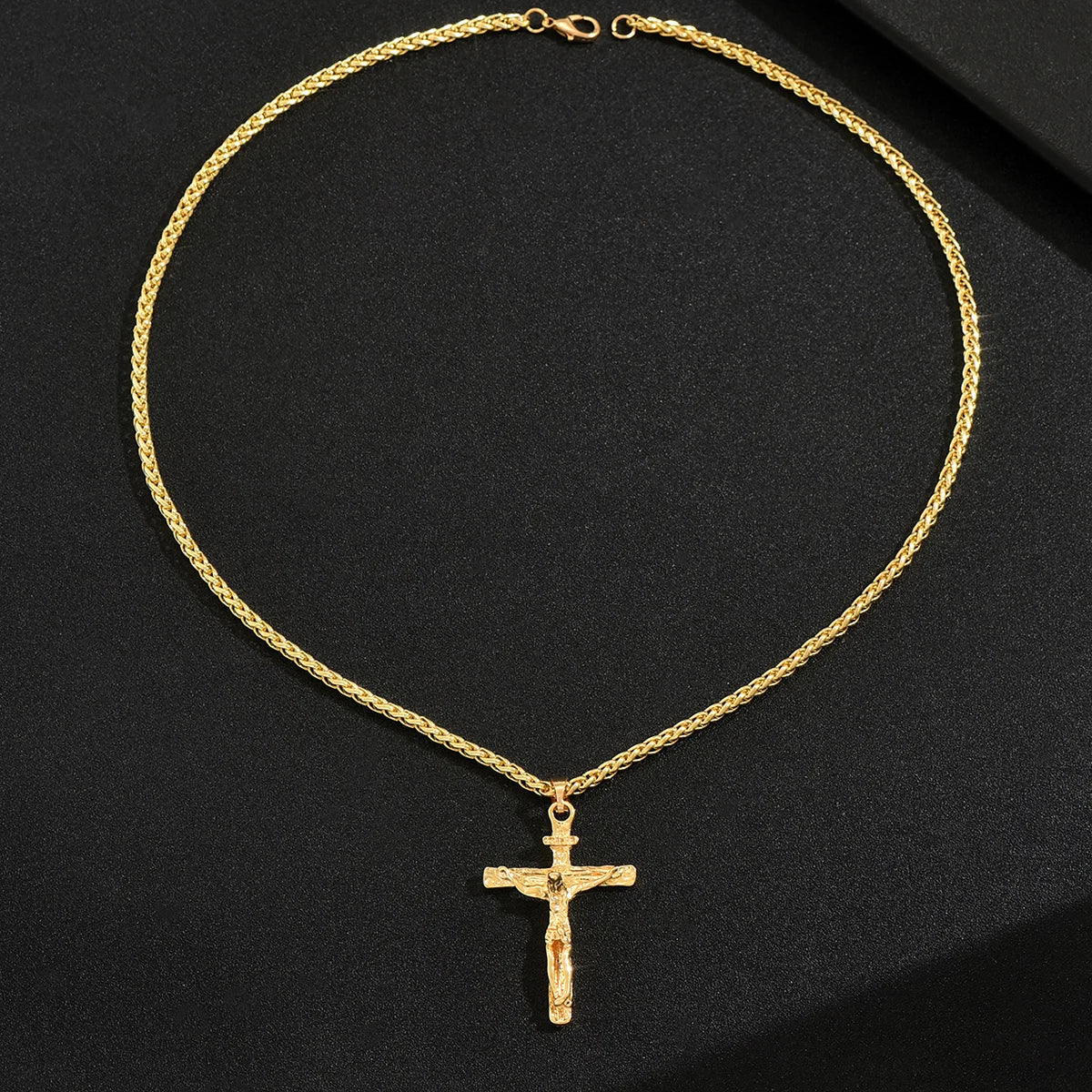 Minimalist Crucifix Pendant Necklace Religious Cross Gold Color Twisted Chain Nacklace For Women & Men Daily Wear Jewelry