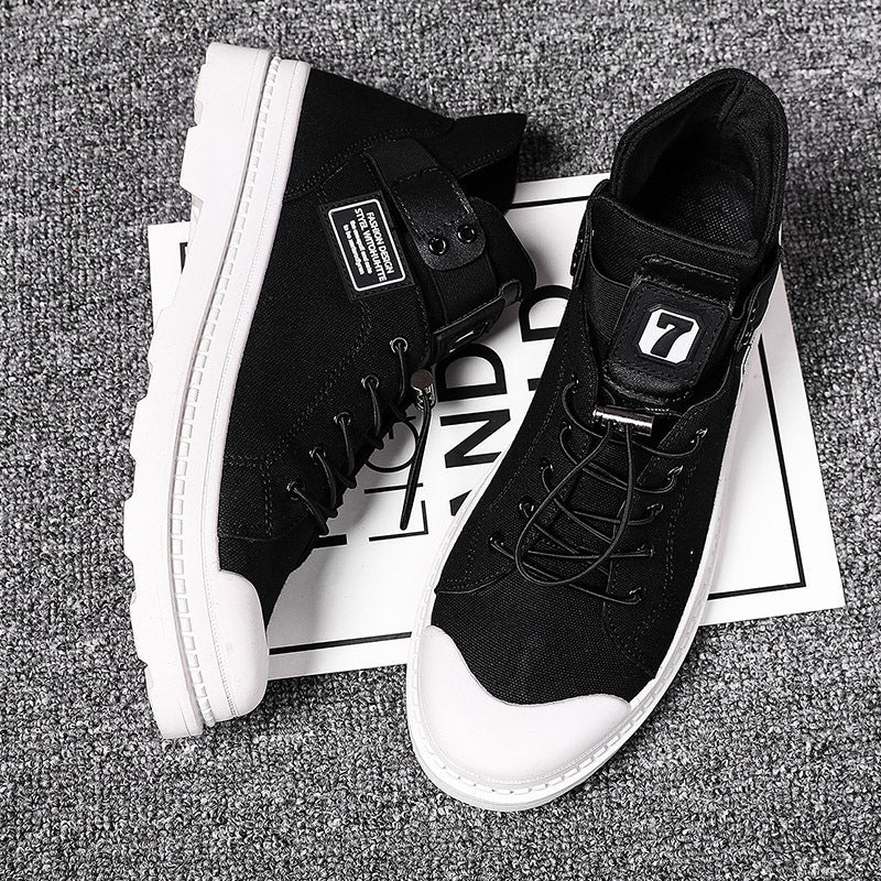 Übergroße Martin-Stiefel aus Canvas