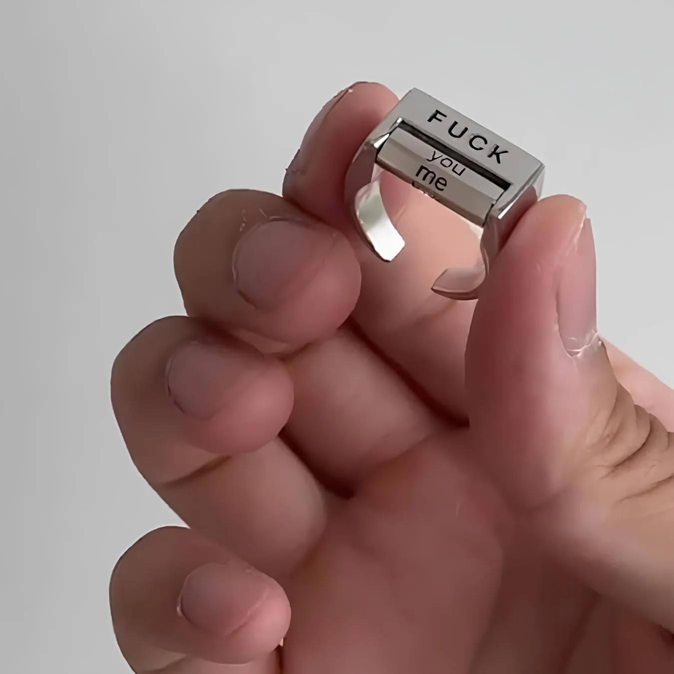 Funny Rotating 'Fuck' Ring, Adjustable Fuck Anxiety Ring, Creative Fuck Rotatable Mood Control Ring, Fuck You Me Fuck Everything Spinner Ring, Inspirational Statement Jewelry Gifts for Women Men