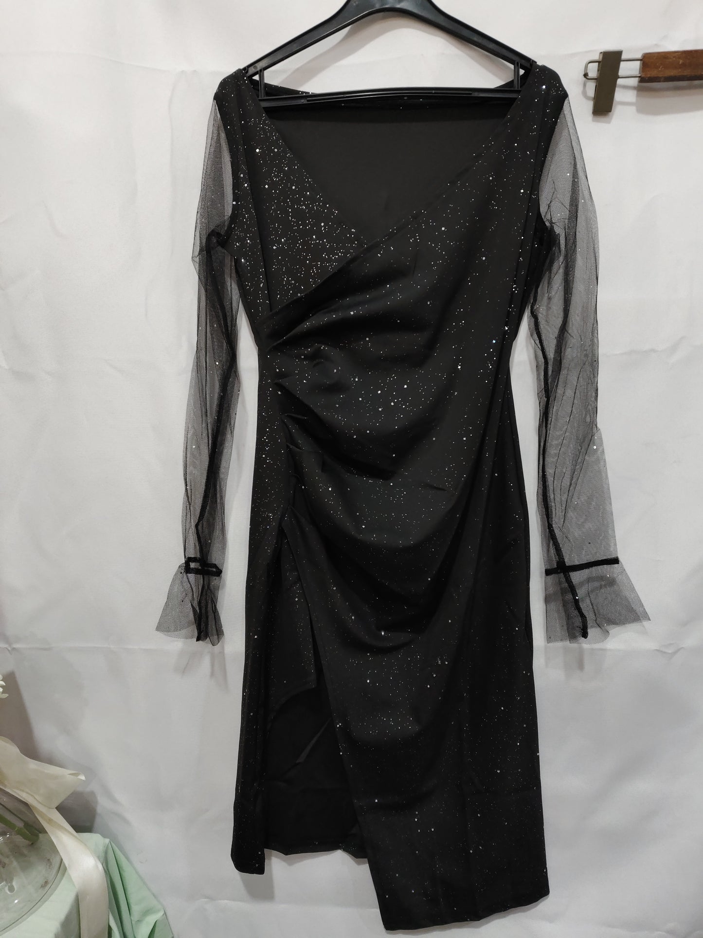 Hot-stone-embellished V-neck Sheath Mesh Dress For Women