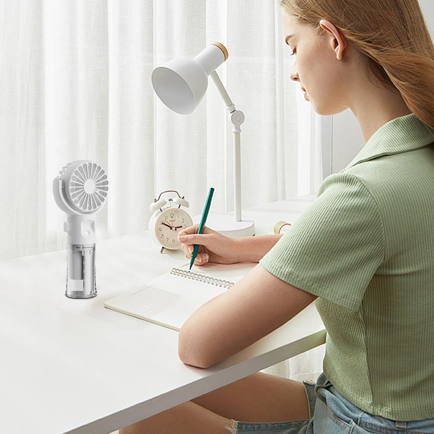 Handventilator mit Wasserkühlung, Tragbarer Handventilator USB Wiederaufladbarer, 4 Geschwindigkeiten, Mini Ventilator mit Wasserkühlung Hand, Ventilator Akku Hand Fan für Reisen Büro (Lila)