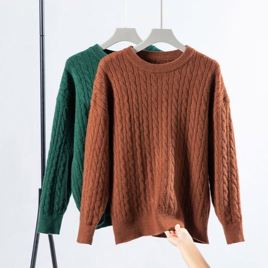 Verdickter Pullover mit Vintage-Drehung und Rundhalsausschnitt