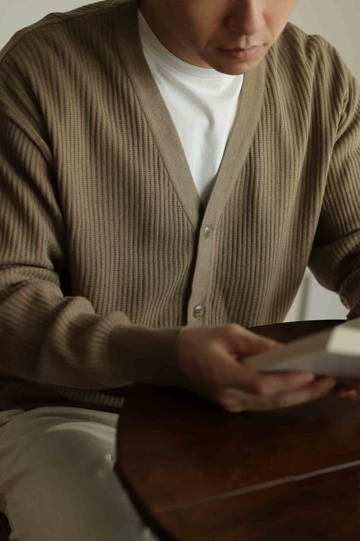 Strickjacke in reiner Farbe, warmhaltender Pullovermantel