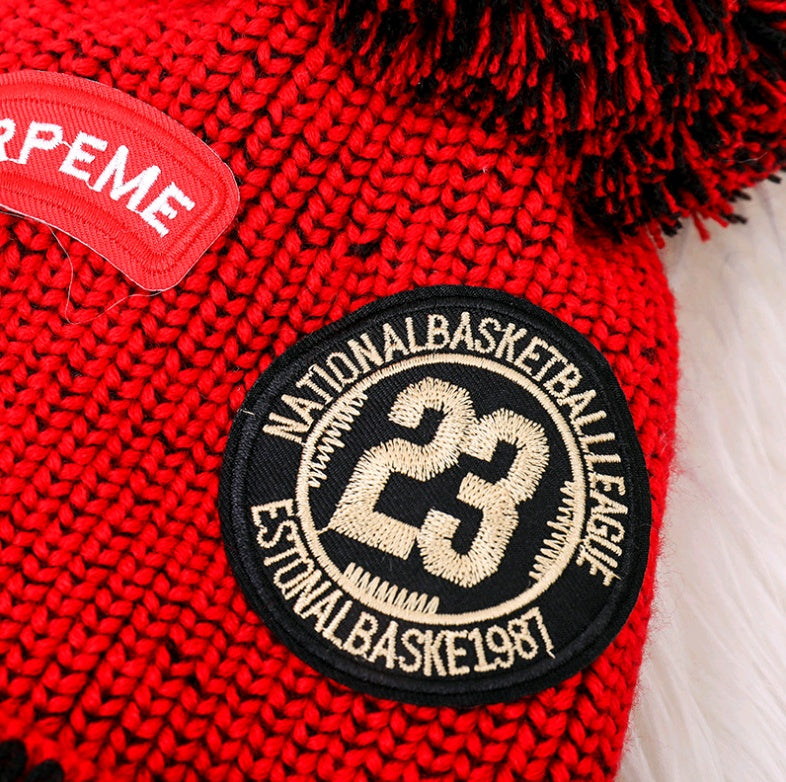 Winter New Ladies Plus Velvet Letter Labeling Wool Color Hair Ball Earmuffs Curling Knit