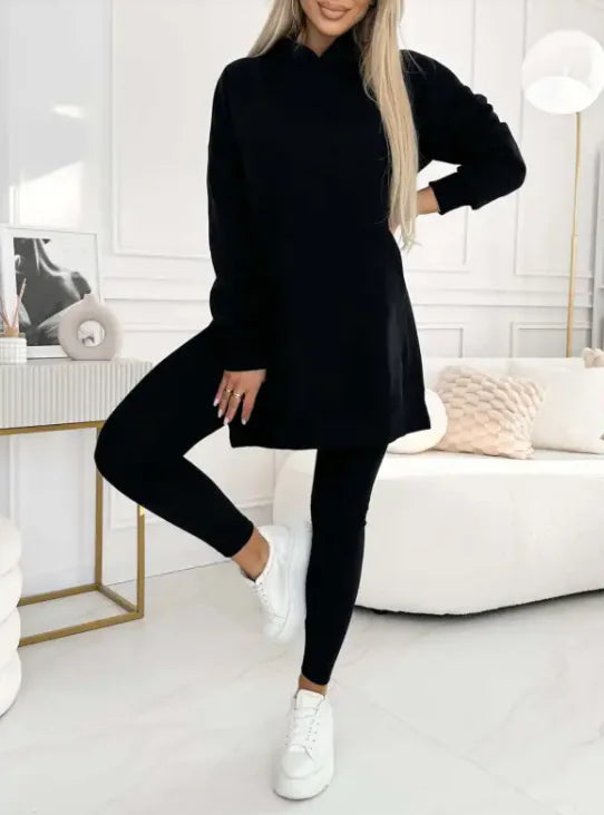 Lässiges Set aus Kapuzenpullover und Leggings