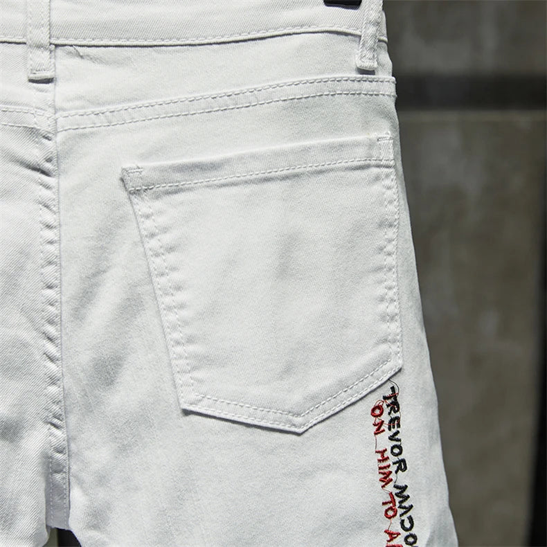 Mode Trendy Stickerei Buchstaben Männer College Jungen Skinny Runway Zipper Denim Hose Destroyed Zerrissene Jeans Schwarz Weiß Jeans