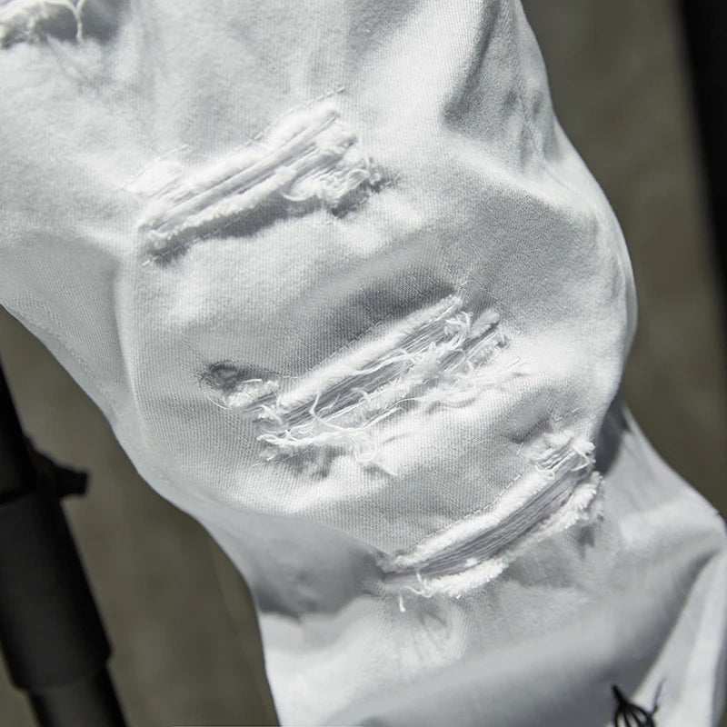 Mode Trendy Stickerei Buchstaben Männer College Jungen Skinny Runway Zipper Denim Hose Destroyed Zerrissene Jeans Schwarz Weiß Jeans