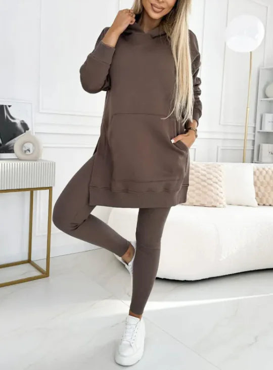 Lässiges Set aus Kapuzenpullover und Leggings