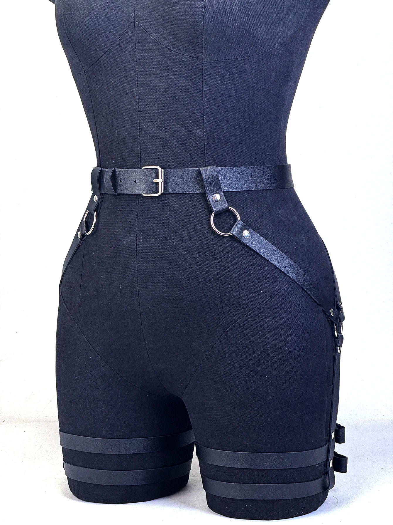 Sexy Chest Harness Leather Lingerie Erotic Body Harness Women Mature Suspenders Garter Belt Bdsm Harness Fetish Underwear Bondag