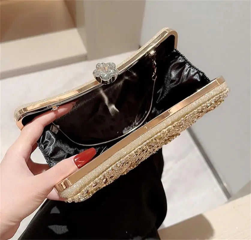 Luxury Banquet Bag Water Diamond Banquet Handheld Bag Sparkling Brilliant Dress Bag Chain Strap Diagonal Straddle Bag Party Bag