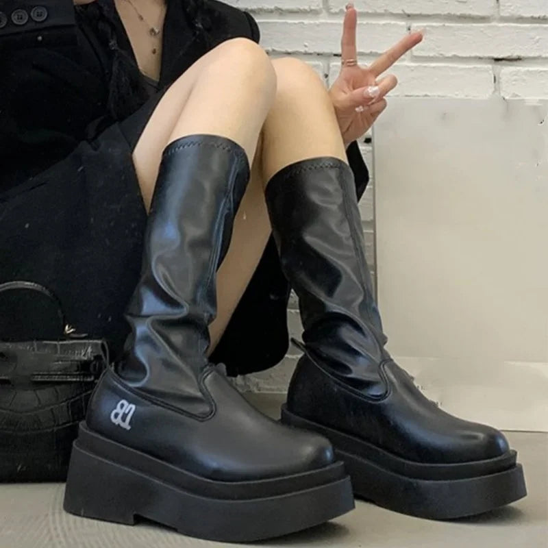 Autumn/winter New Round Toe Square Heel Fashionable Elegant Women's High Boots Thick Soles Retro Temperament Knight Boots