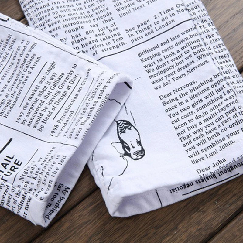 Loch Casual Gerade Mode Weiß Neue Stil Denim Jeans Lange weiße Hose herren Jeans Denim Weiß Zeitung Druck