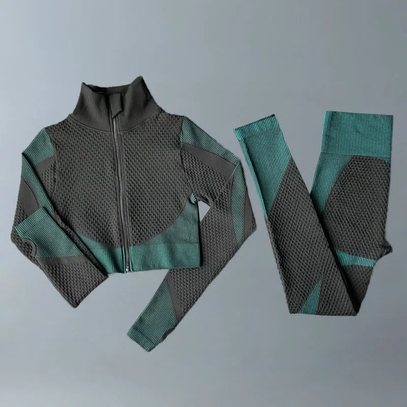 Yoga Suits Women Fitness Wear Gym Set Sports Outfits Training Exercise Workout Pants Long Sleeve Crop Top Bra Womens Tracksuits