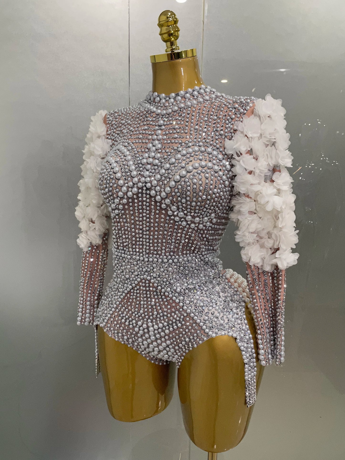 Sexy Luxury Sparkle Diamond Pearls Flower Bodysuits 2025 Women Birthday Party Leotard Dancer Nightclub Performance Stage Outfit