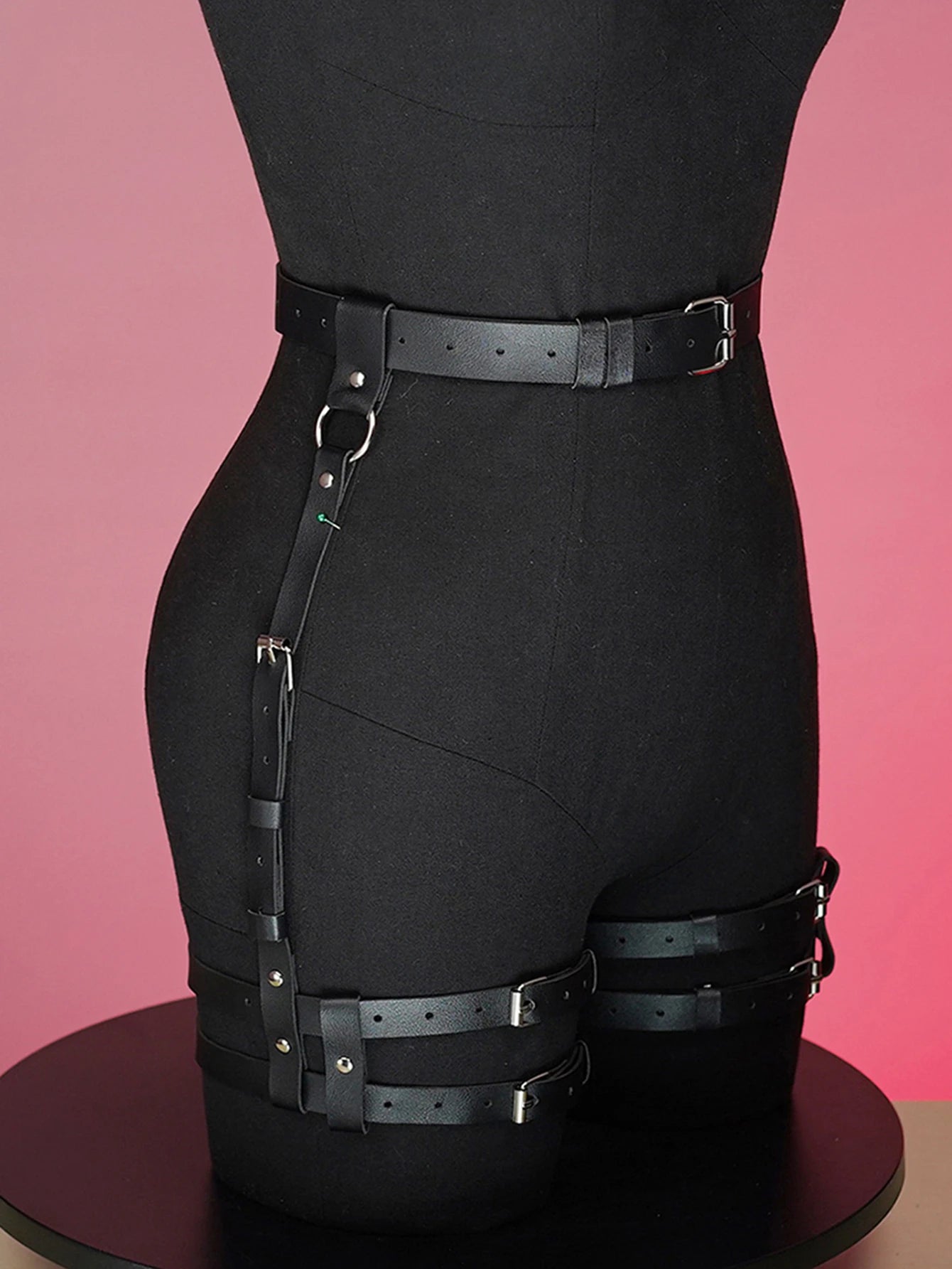 Women's Black Faux Leather Waist Thigh Harness – Adjustable Double Strap Garter Belt, Gothic Punk Body Accessory for Streetwear