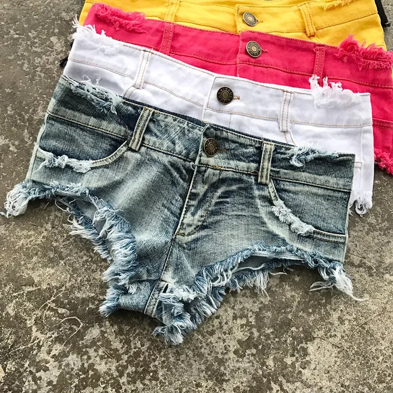 Bar Hottie Damenbekleidung Sex Zerrissene Jeans Schlankheitsjeans Neue koreanische Art Super Low-Waist-Jeansshorts Hot Pants