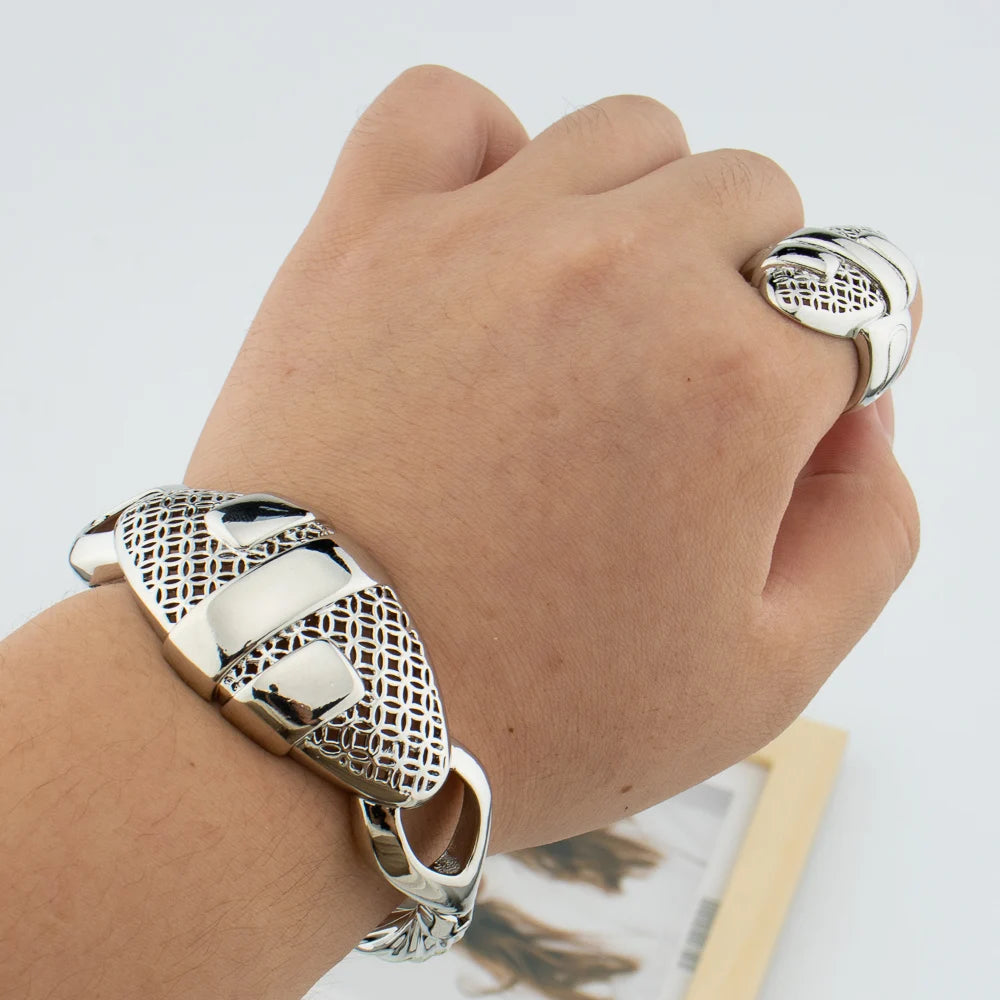 Cuff Bangle With Ring For Women 18K Gold Plated Bracelet Jewelry Nigerian Wedding Party Gift Dubai Hollow Out Design Bracelet