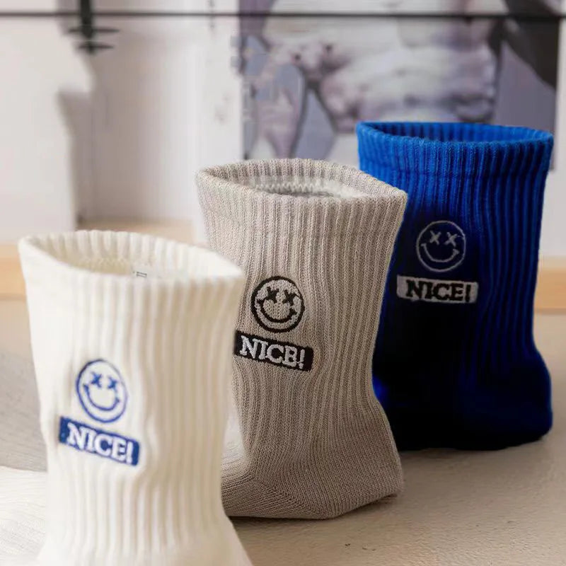 5 Paar Herrensocken aus Baumwolle für den Sommer, dünn, lächelndes Gesicht, mittelgroß, mit Buchstaben, Schweißabsorption, Desodorierung, Sport-Basketball