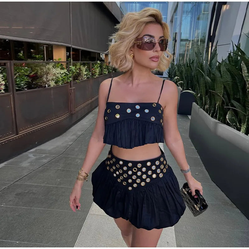 VEITCHE Women Metal Hollow Pleated Suspender Skirt Suit Sexy Sleeveless Vest High Waist Mini Skirt Lady Vacation Dress Set