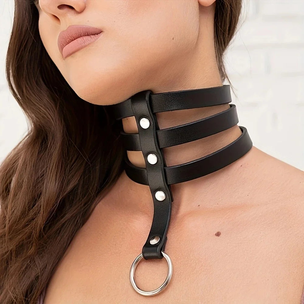 Women PU Leather Choker with Chain Handmade Breathless Collar with Chain Fashionable Handmade Leather Chain Collar and Leash