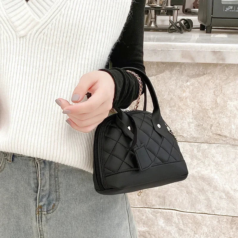 New Fashion Lingge Shell Bag Single Shoulder Messenger Bag Chain Simple Crossbody Bag Purses Contrast Color Women Handbags