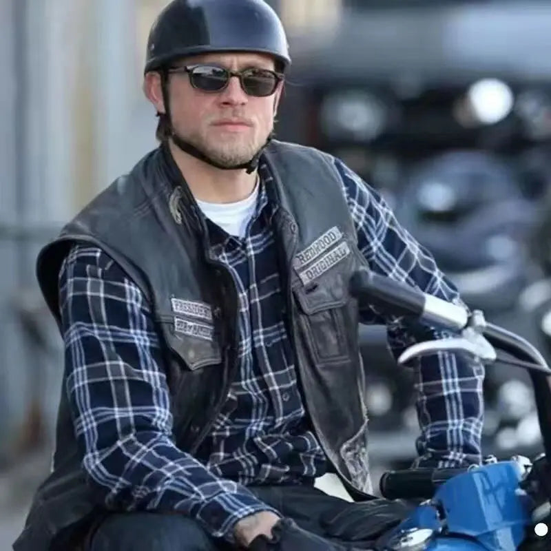 Son of Chaos in Motorcycle Style: Harley Motorcycle PU Leather Embroidered Vest Kam Shoulder Punk Fashion Leather Coat for Men