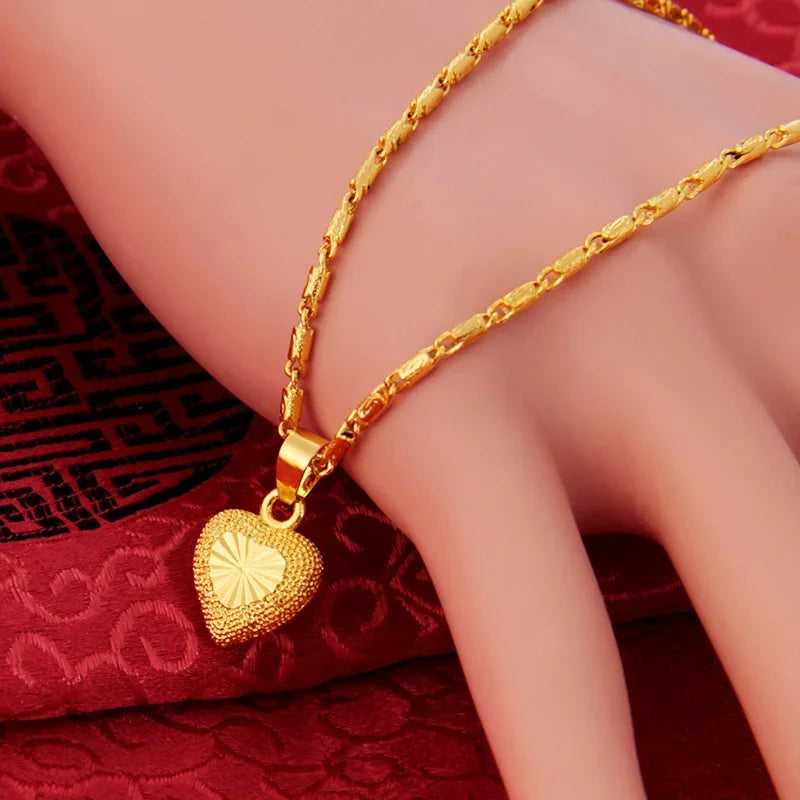 UMQ Pure 24k Gold Color Necklace Clavicle Chain for Women's Necklace Love Heart Pendant Yellow Gold Valentine's Day Fine Jewelry