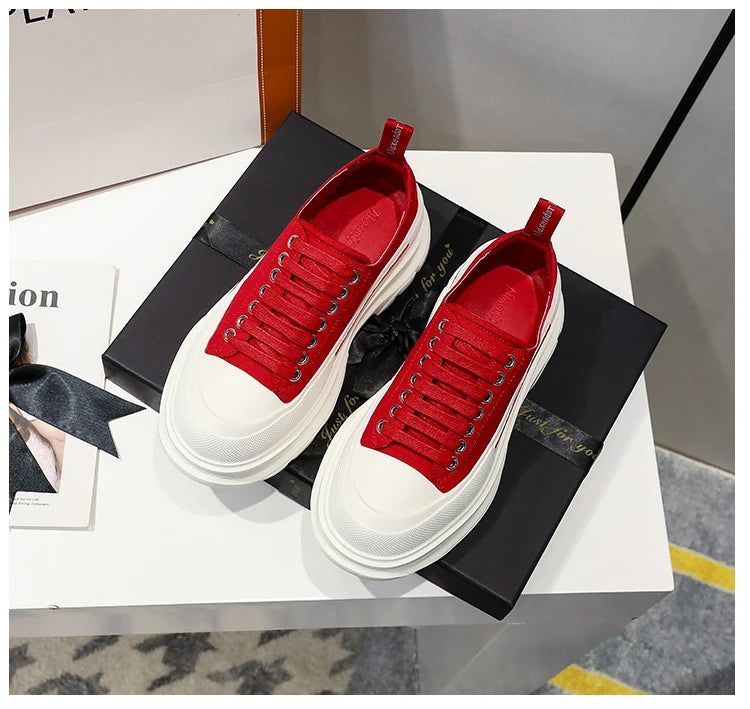 2024 Frühjahr Neue Damenschuhe Schnürschuhe Sport- und Freizeitschuhe für Herren Dicke Sohle Wasserdichte Plattform Weiche Erhöhte Leinwand Flache