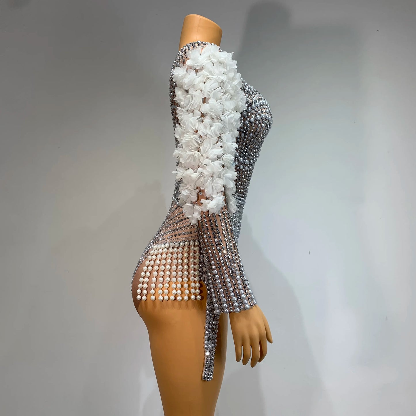 Shining Luxury Tight Bodysuit Women Sexy Pearls Rhinestone Flowers Stage Outfit Performance Dance Costume Nightclub Wear 2024