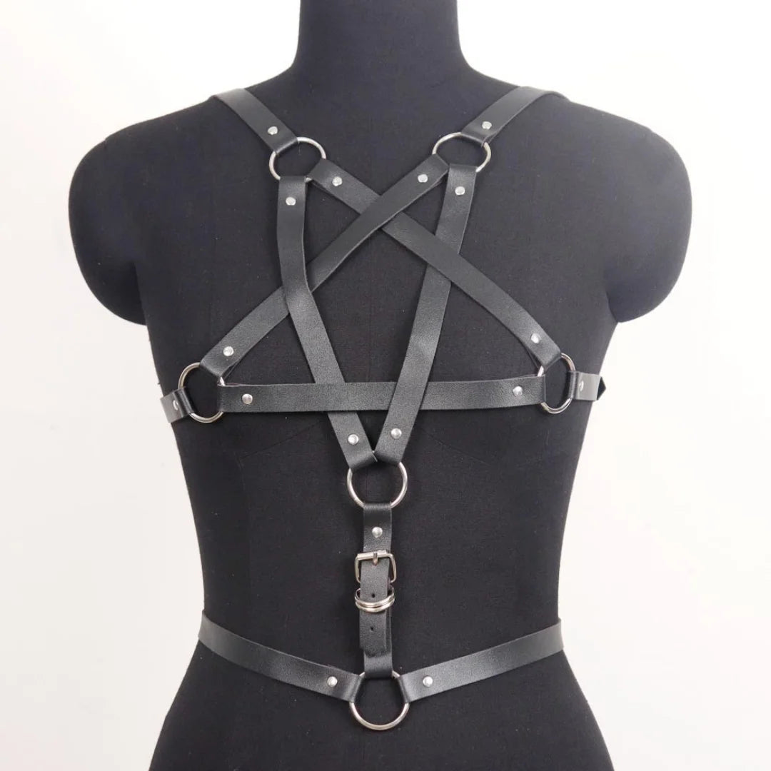 UYEE Women Goth Harness Pu Leather Studded Decor Harness Adjustable Harness Belt Gothic Harness Lingerie  Belt