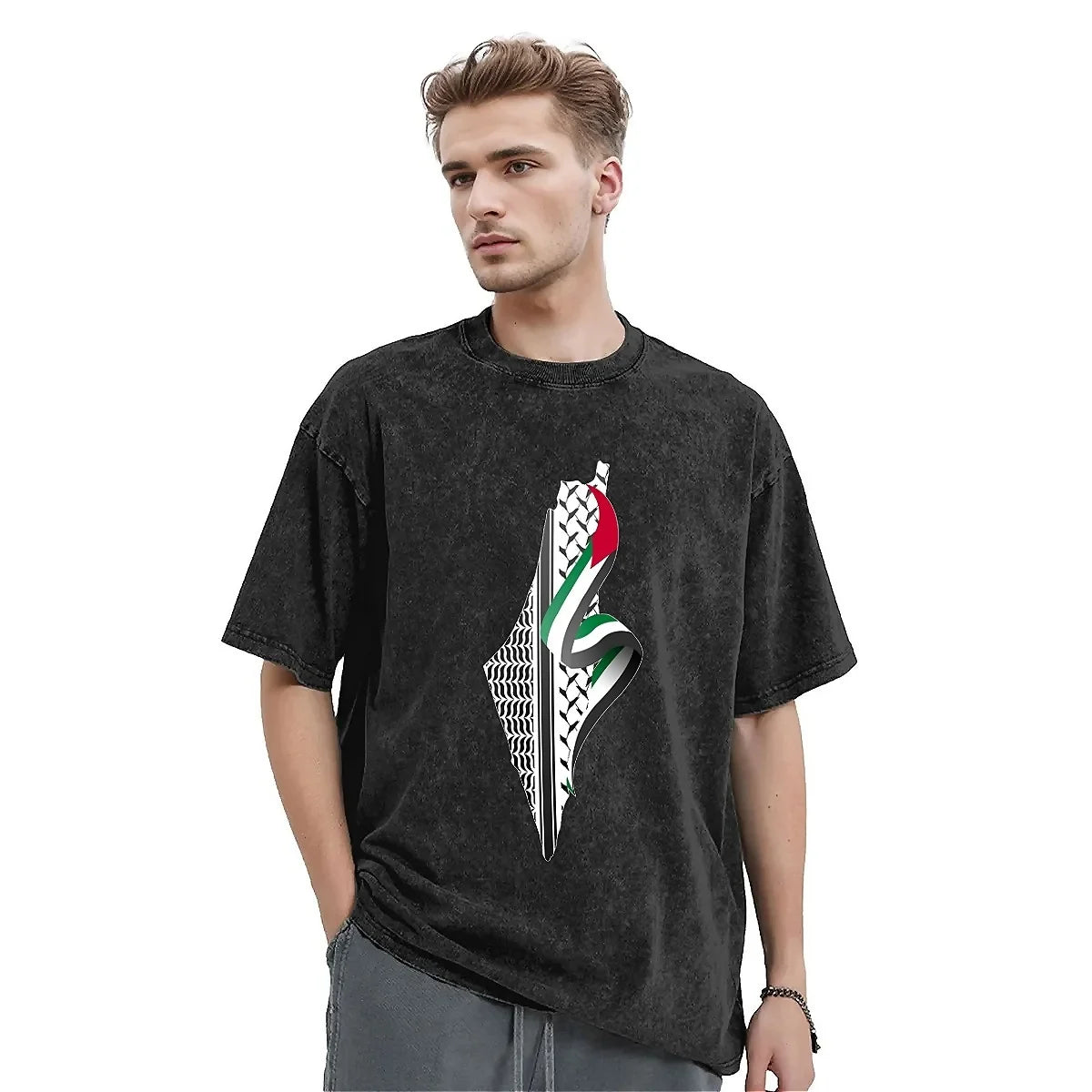 T-Shirt mit palästinensischer Flagge und Karte von Palästina. Neuartige T-Shirts im Street-Style mit kurzen Ärmeln. Atmungsaktive Sommerkleidung aus Baumwolle in großen Größen