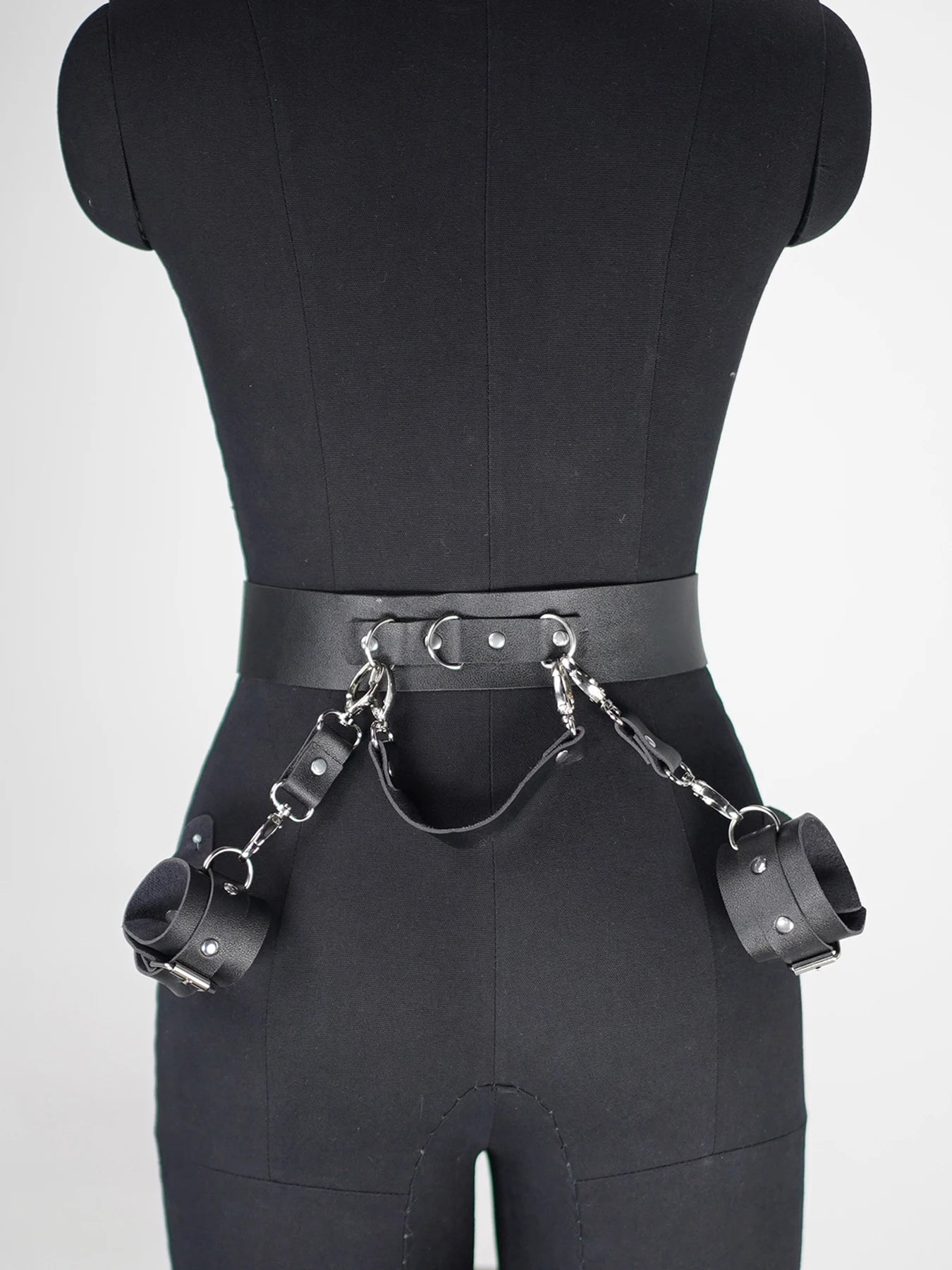 PU bondage belt set, PU bondage belt with handcuffs, lingerie carnival costume, PU garter belt with handcuffs
