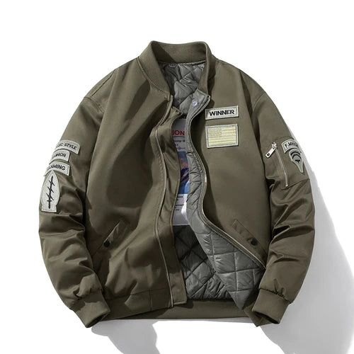 Winter Pilot Jackets Military Bomber Jacket Men Badge Thick Warm Air Force Flight Coat Women Vintage Parkas Hooded Streetwear