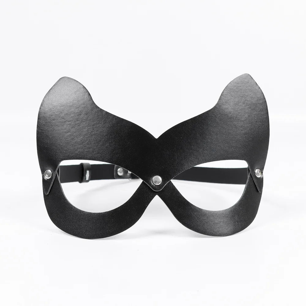 Edgy Cat Girl Rivet PU Half Face Mask, Halloween Party Cosplay Prop, Textured Vibe Dress Up Accessory, Ideal for Masquerade Part