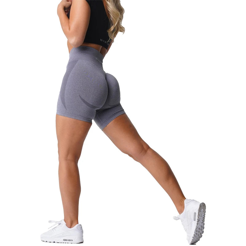 NVGTN Nahtlose Shorts für Damen, Push-Up-Booty-Workout-Shorts, Fitness, Sport, kurze Gym-Kleidung, Yoga-Shorts