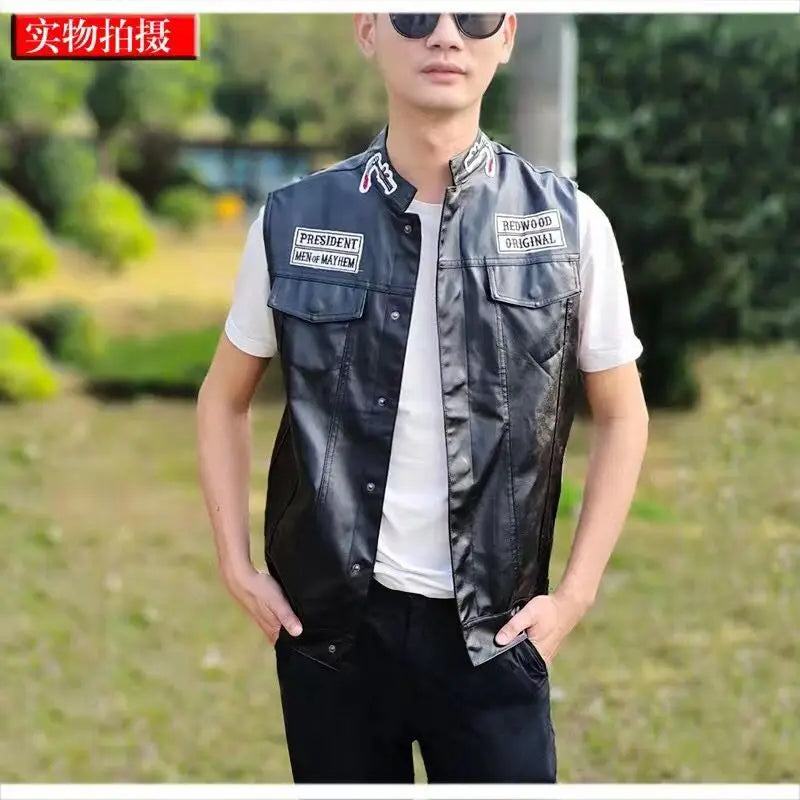 Son of Chaos in Motorcycle Style: Harley Motorcycle PU Leather Embroidered Vest Kam Shoulder Punk Fashion Leather Coat for Men