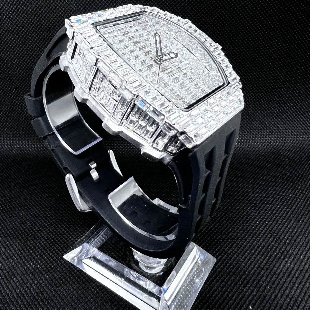 Luxusmarke Herrenuhr Mode Einzigartige Tonneau Uhren Diamant Blingbling Zifferblatt Wasserdicht Gummiband Armbanduhr Heißer Verkauf Geschenk