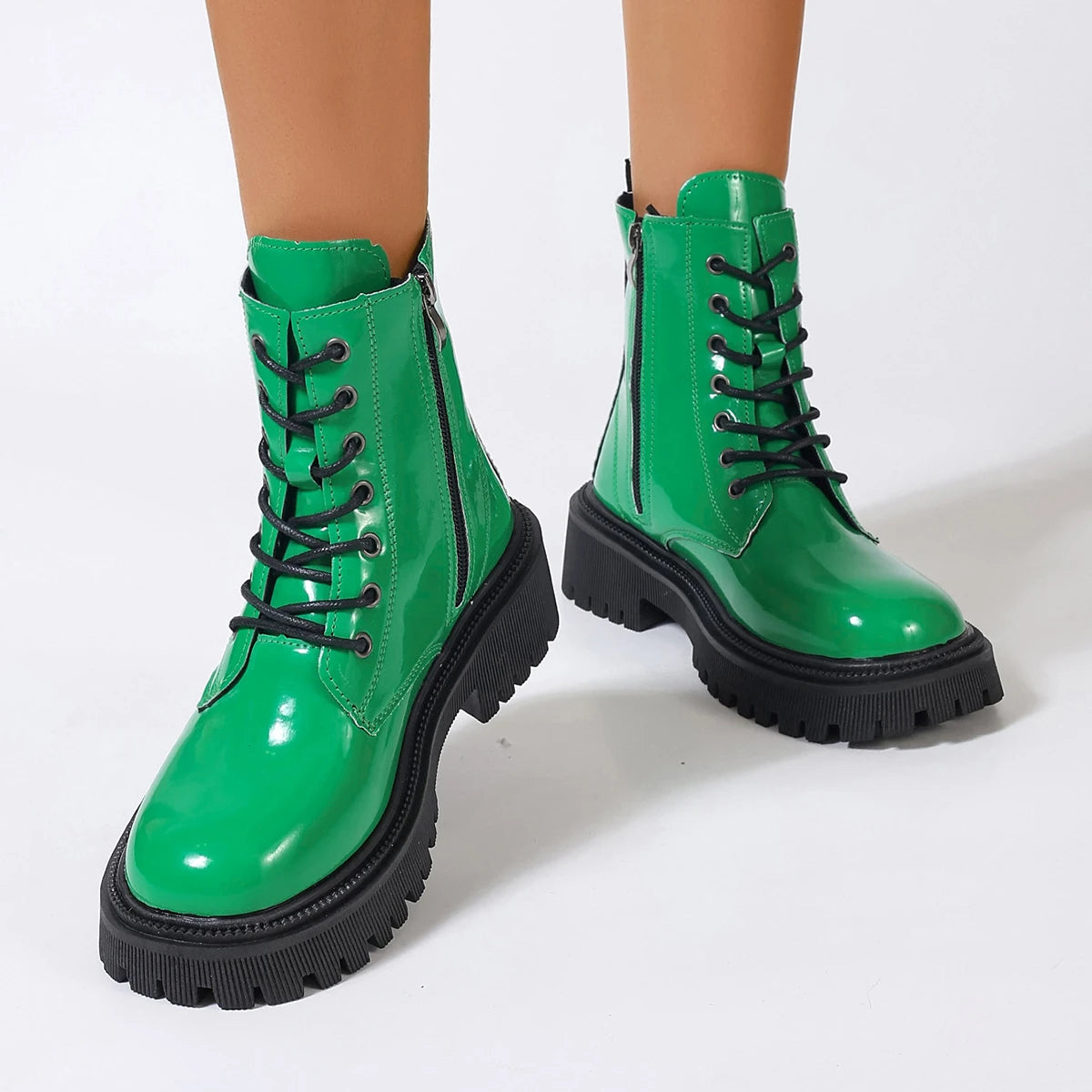 Fall and Winter Thick Bottom Riding Boots Waterproof Platform Lacing Fashion Women's Boots Green Black Large Size 42