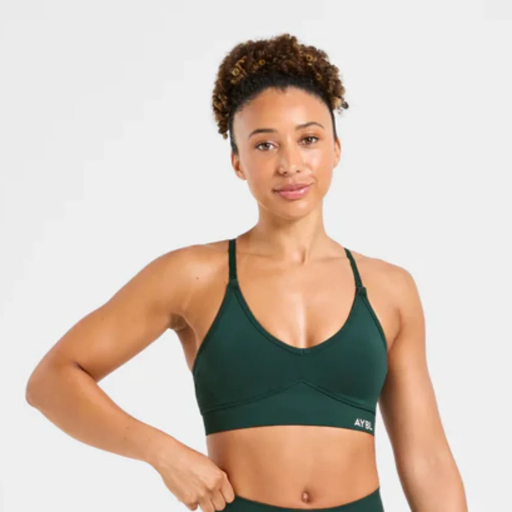 Brand Women's Sports & Yoga Set: Seamless Compression Shorts and Yoga Bra—Moisture-Wicking, Non-Slip, and Secure.