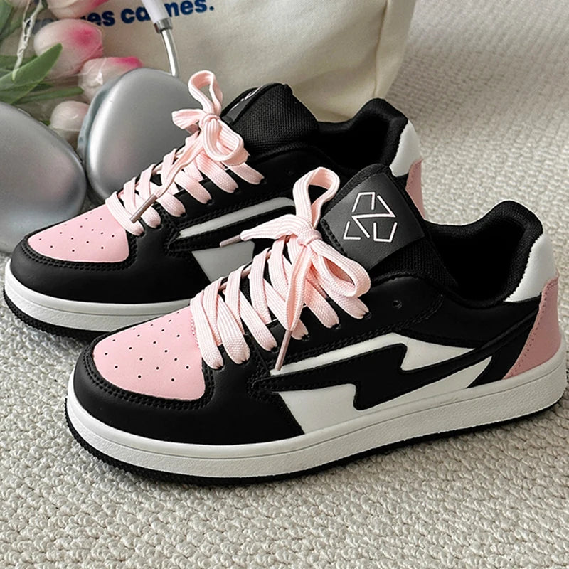 Hot Selling Men 2025 Spring/summer Casual Shoes New Breathable and Lightweight Outdoor Sneakers Thick Soled Lace Up Board Shoes