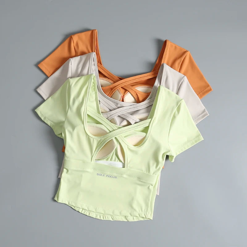 Yoga suit women's summer slim fit slim running training quick drying clothes high-value badminton sports fitness suit