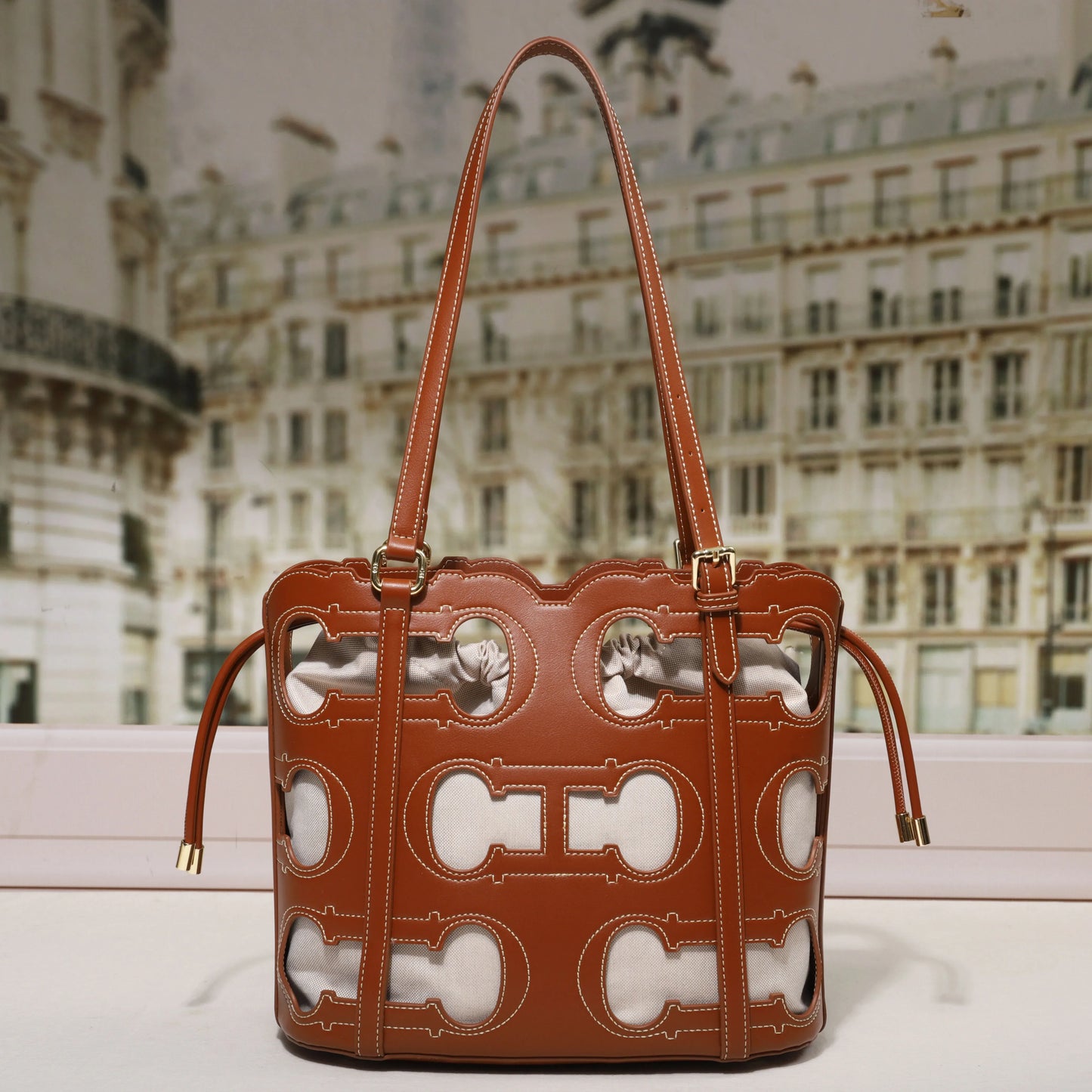 CH high-end brand fashionable hollow design women's handbag large capacity simple solid color women's shoulder bag