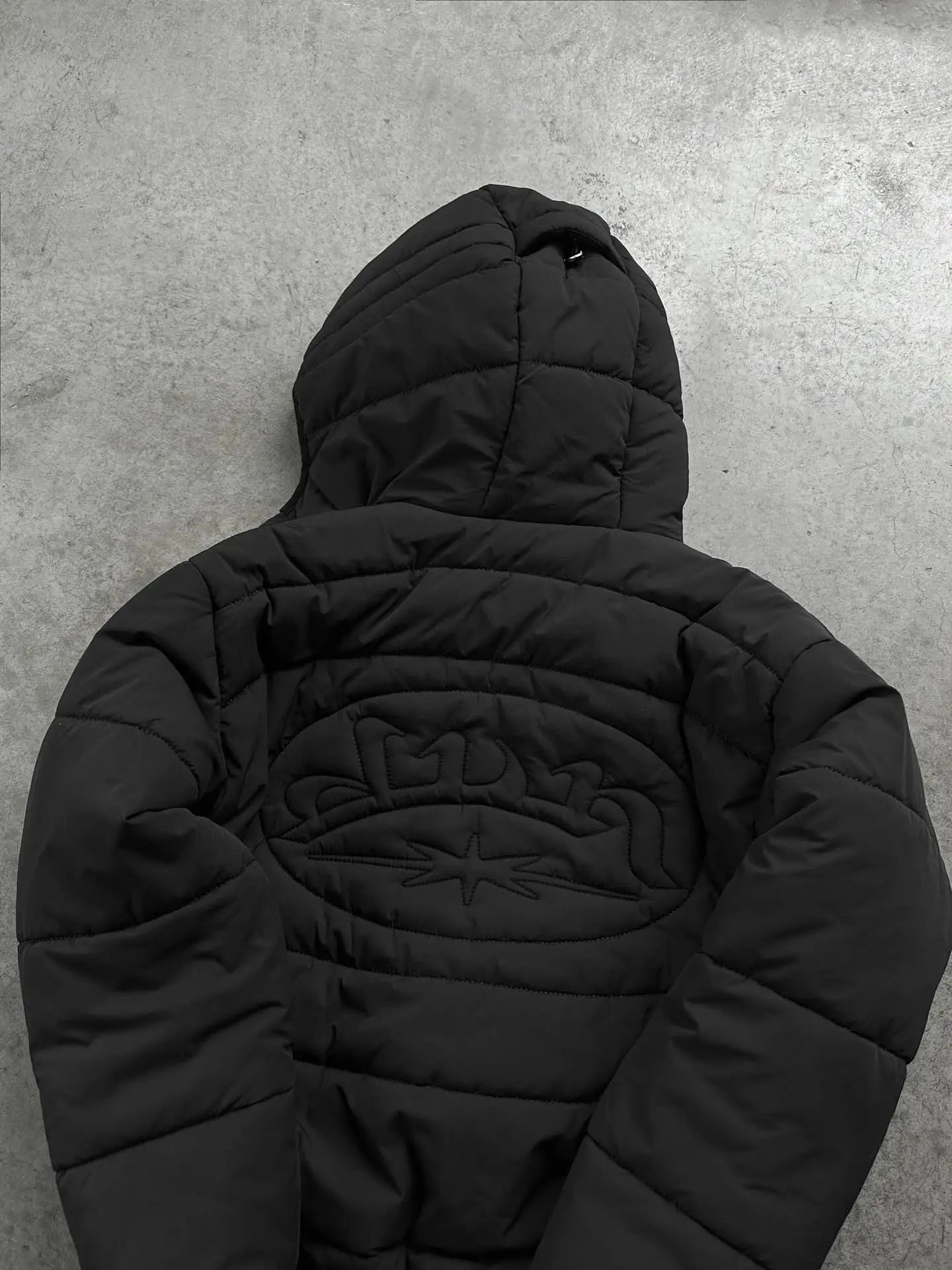 American Street Style Jacket for Man and Woman Clothing Retro Style Oversized Gothic Black Down Jacket Warm and Comfortable