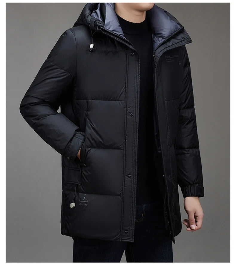 Leichte Luxus-Daunenjacke für Herren, lang, Winter 2024, trendig, 90 % weiße Entendaunen, warmer Mantel, Business-Casual-Mütze, leichte Daunenjacke