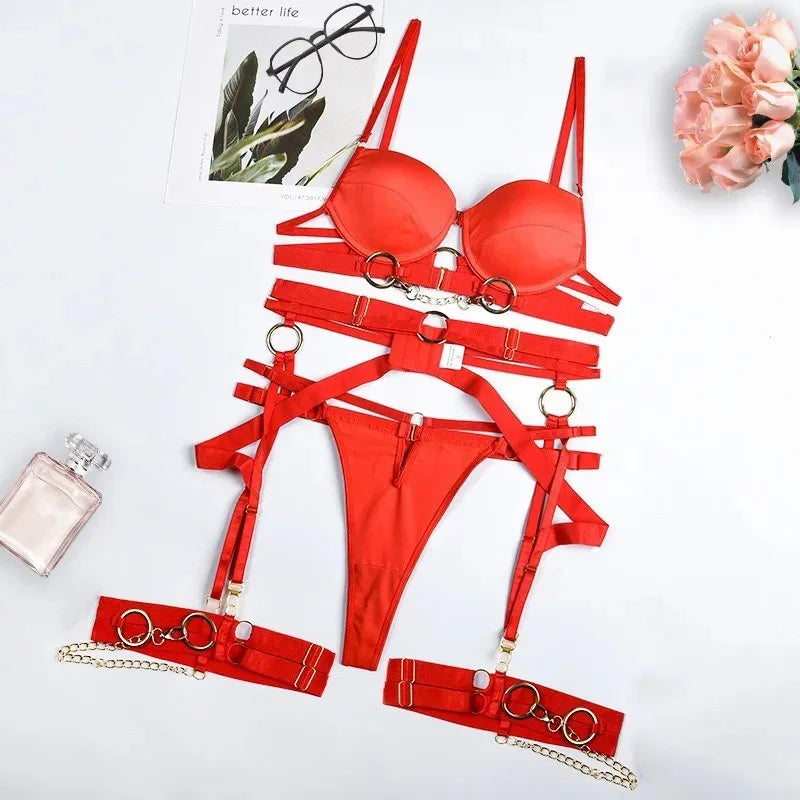 Toucheart Sexy Lingerie Suit for Women Sexy Fashionable Metal Chain Complex Craftsmanship Front Button Sex Hollow Out Underwear