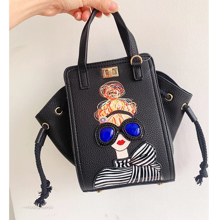 Novelty Lady Face Crossbody Bag for Women Fashion Purses and Handbags Designer Shoulder Bag Party Clutch Bat Bag Casual Totes