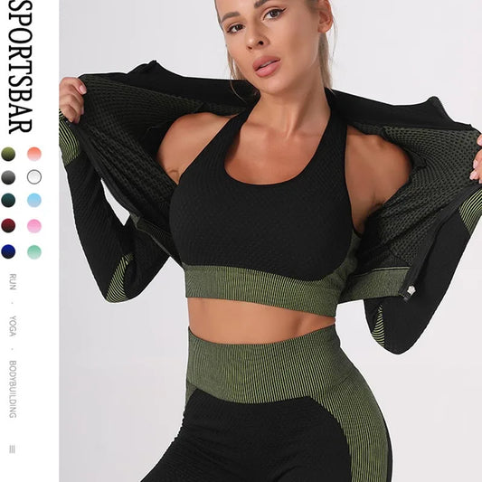 Summer Women's Yoga Sets Seamless Sports and Fitness Suit Tight Fast-drying Waist Closing Yoga Clothing Three-piece Set