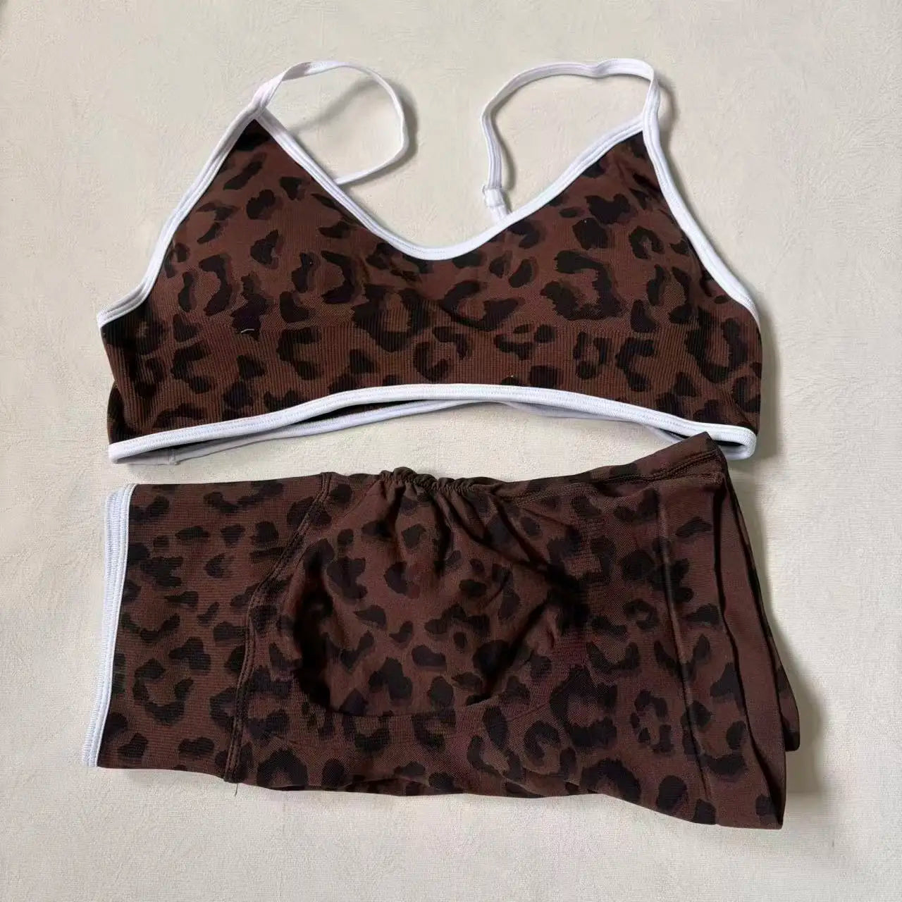 2PCS  High Quality Yoga SetNew Leopard Print Sports Underwear, Shockproof Butt Lift Workout Sports Trousers Women Activewear